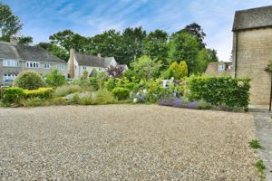 Photo 21- click for photo gallery